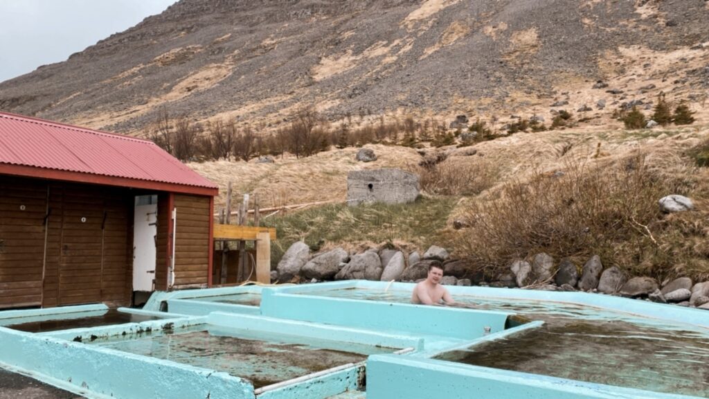 Pollurinn kuumat lähteet