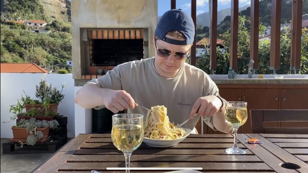 Madeira, Porto da Cruz, Madeira Surf Camp