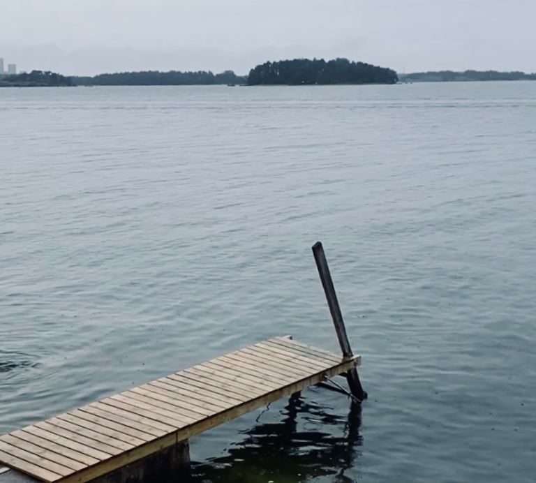 Pikku-Leikosaari, sauna